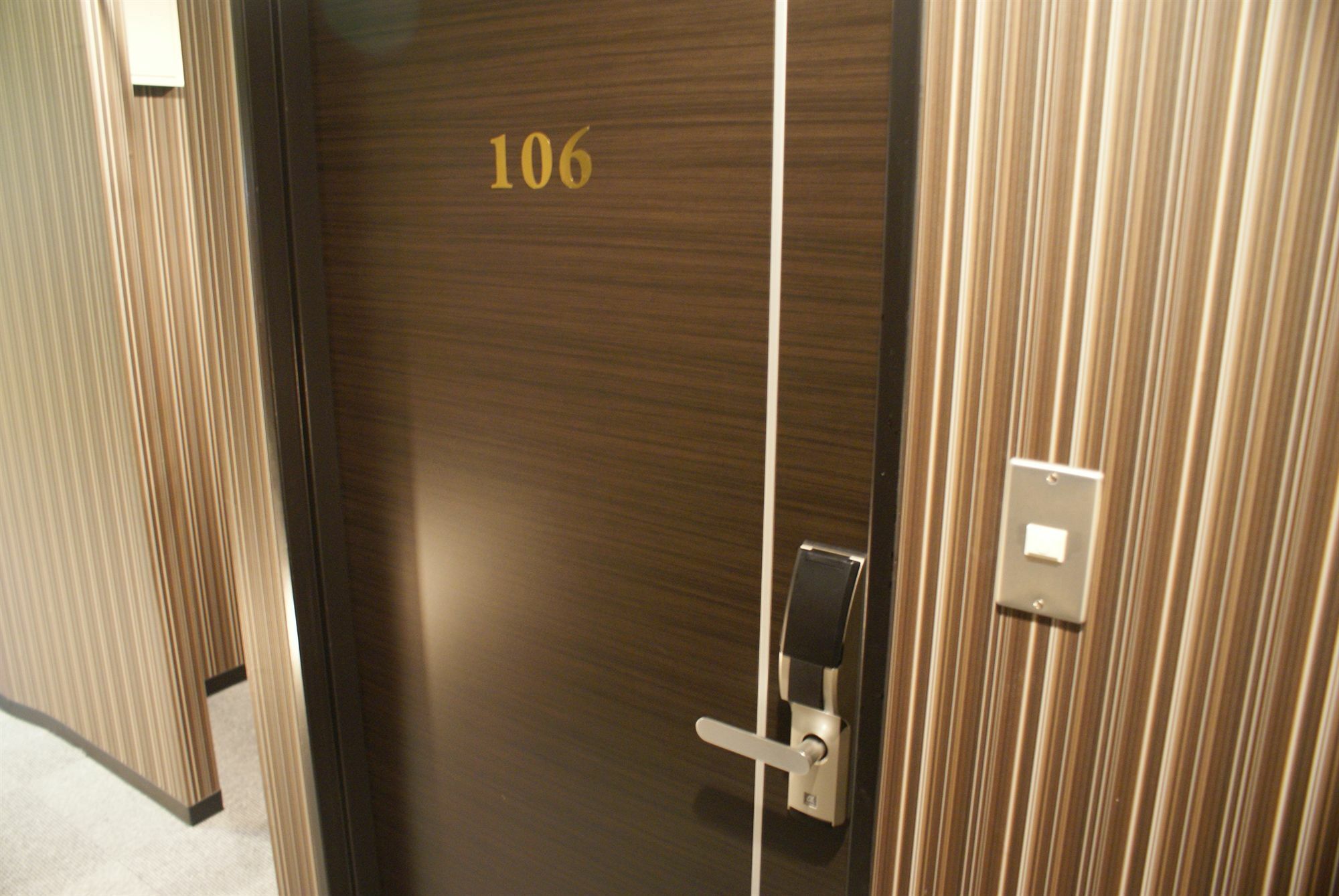 Hotel Livemax Budget ShinŌsaka Exterior foto